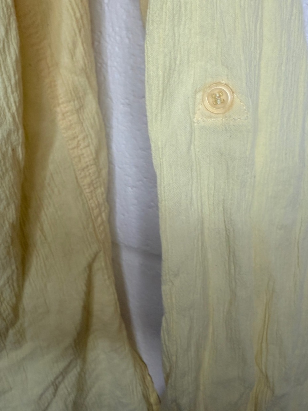 Butter Yellow Button Down Shirt size M - Picture 6 of 8
